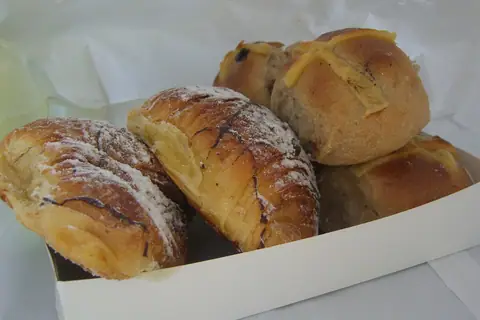Eggless cake shop photo 4